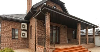 Строительство домов из кирпича с мансардой в Михайловке | от 3596 рублей